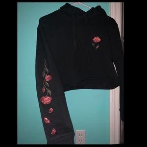 crop top hoodie